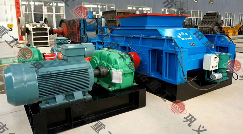 液壓對輥制砂機(jī)的型號有哪些推薦,哪個(gè)廠家好？ 
