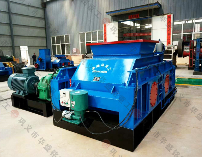 土石打沙機_石料場打砂設(shè)備_易維護對輥制砂機