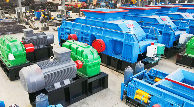 時(shí)產(chǎn)50噸以上石子液壓對(duì)輥制砂機(jī)設(shè)備需要投資多少錢(qián)？