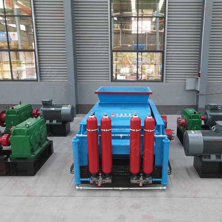 時產(chǎn)80噸對輥制砂機哪個廠家靠譜？多少錢一臺？